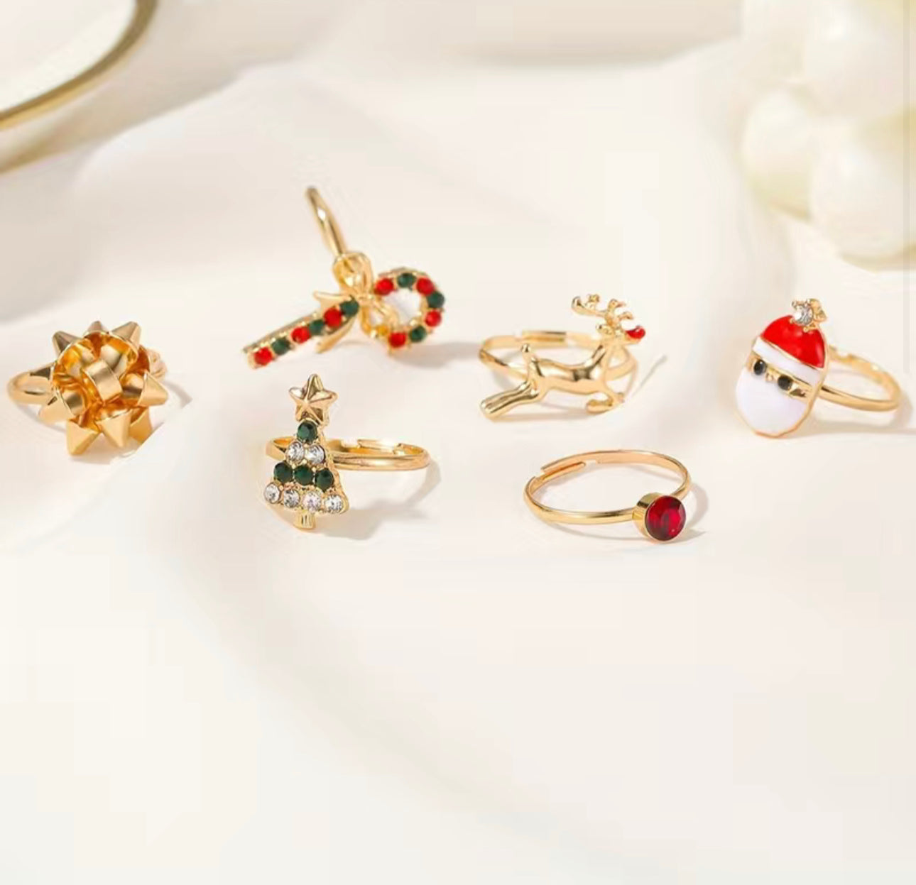 Cute Christmas Rings