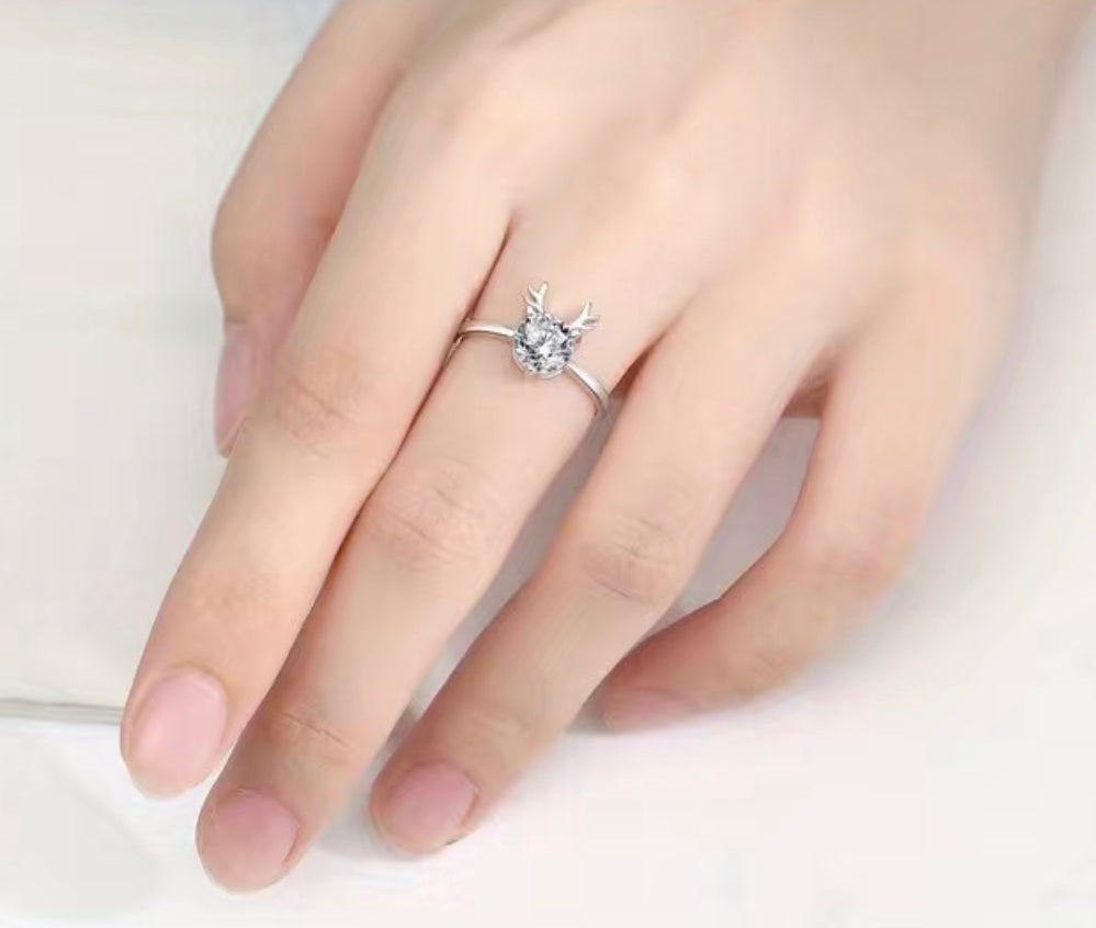 Cute Antlers Zircon Ring